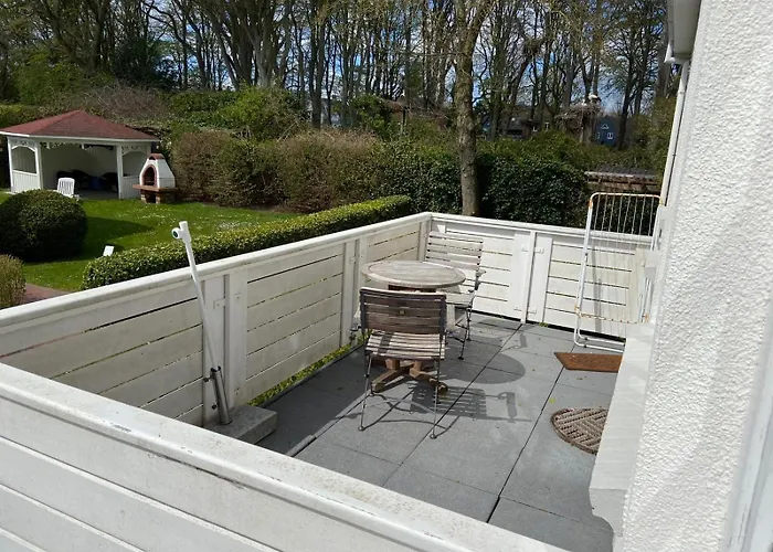 Villa Friedericia, Wohnung 3-Hochparterre links