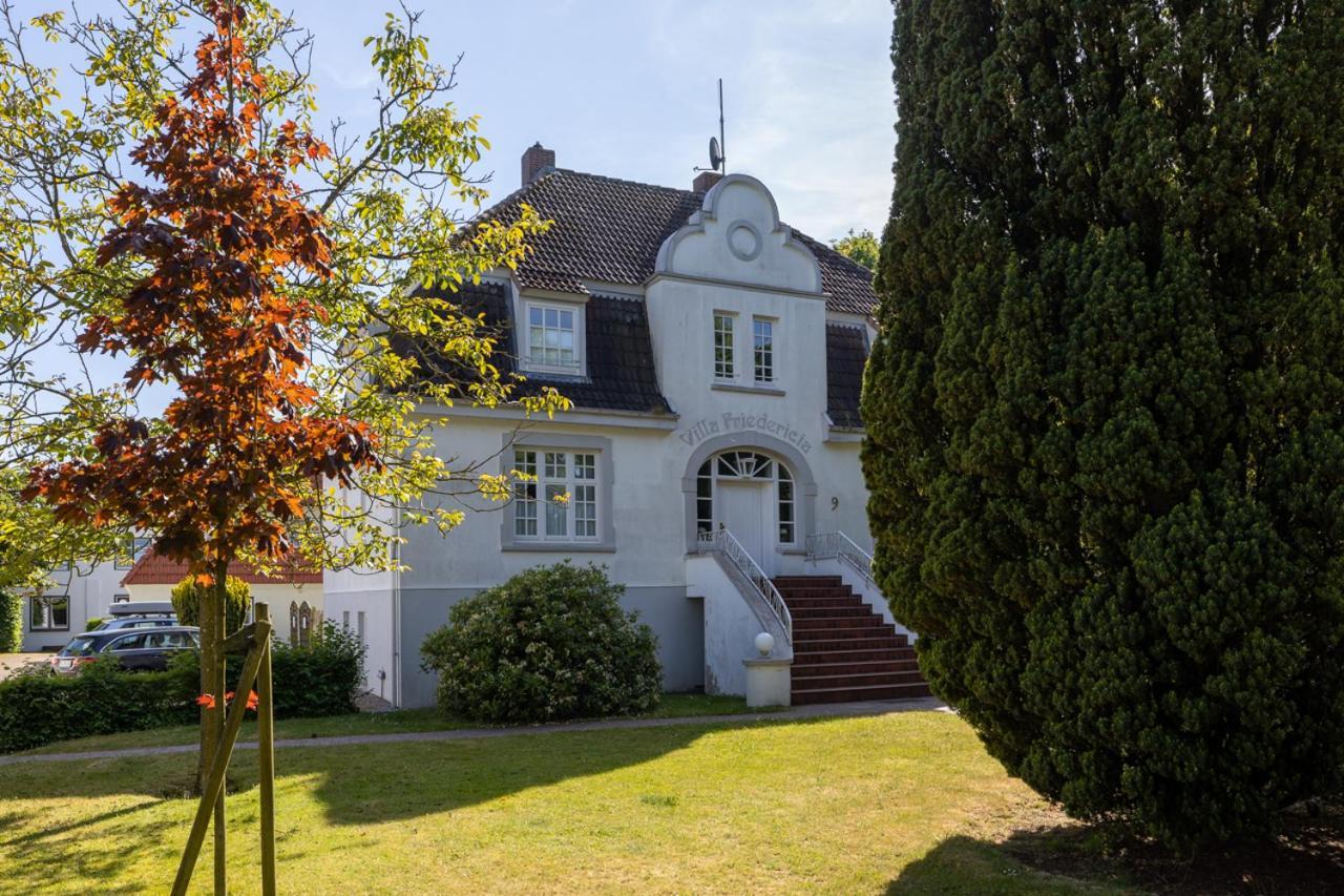 Friedericia, 3-hochparterre Links